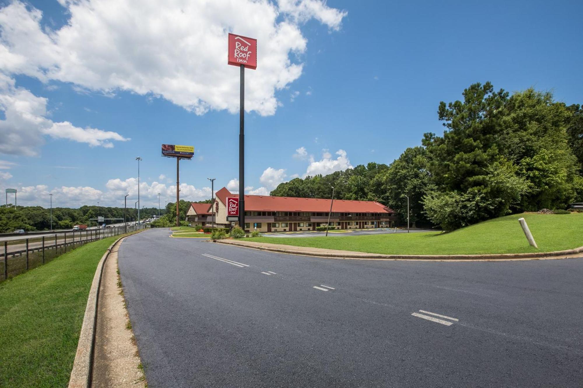 Red Roof Atlanta South -